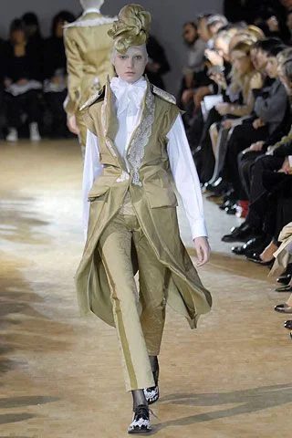 Look 19